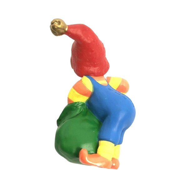 1996 Hallmark Keepsake Ornament Miniature Reindeer Treats Santa Elf Collectors C - Picture 3 of 6